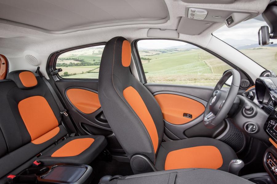  Smart ForFour 2014 года  (фото 32 из 35)
